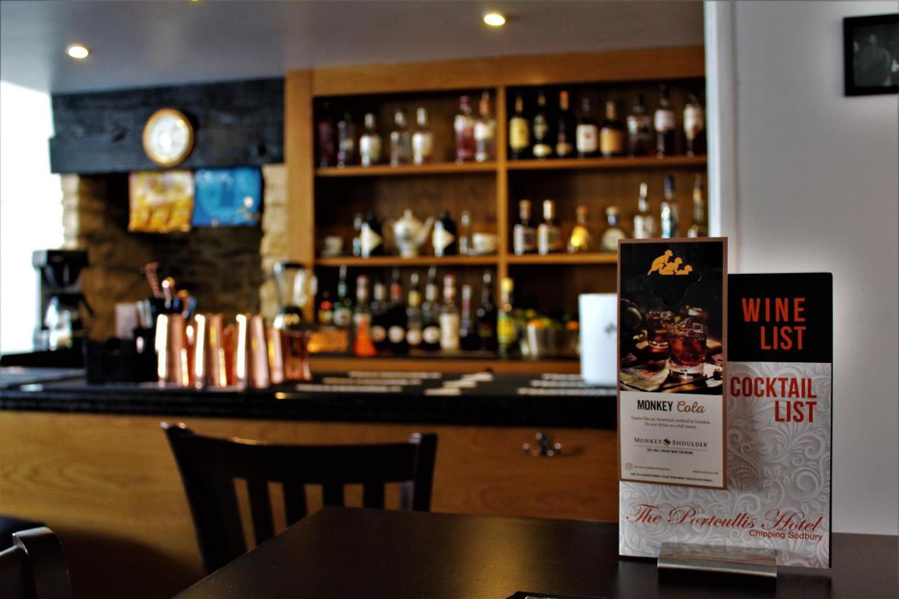 The Portcullis Hotel Chipping Sodbury Esterno foto